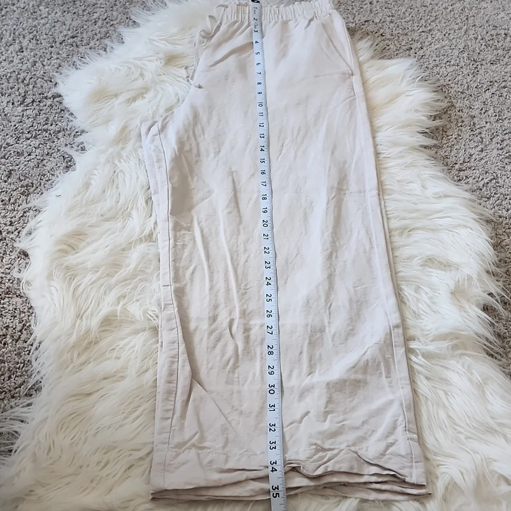 H&M Linen Blend Capri Pant